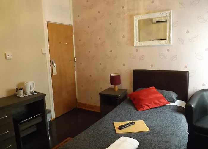 Shirley B & B